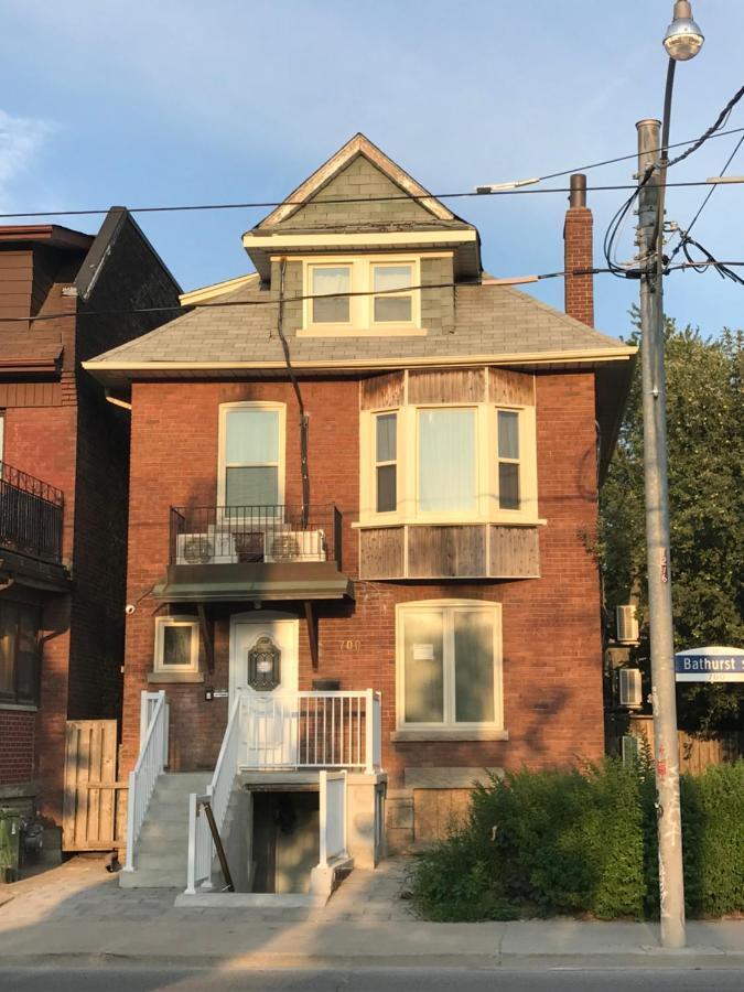Ya Hua Pei Hotel Toronto Ngoại thất bức ảnh